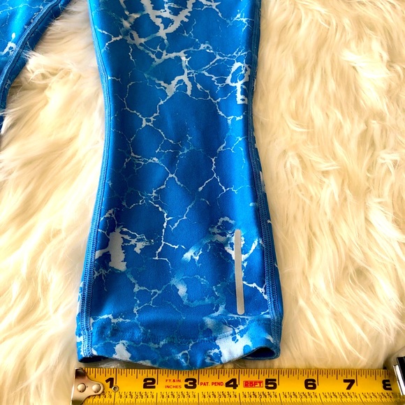 Nike Dri-Fit Cropped Leggings - Picture 8 of 10